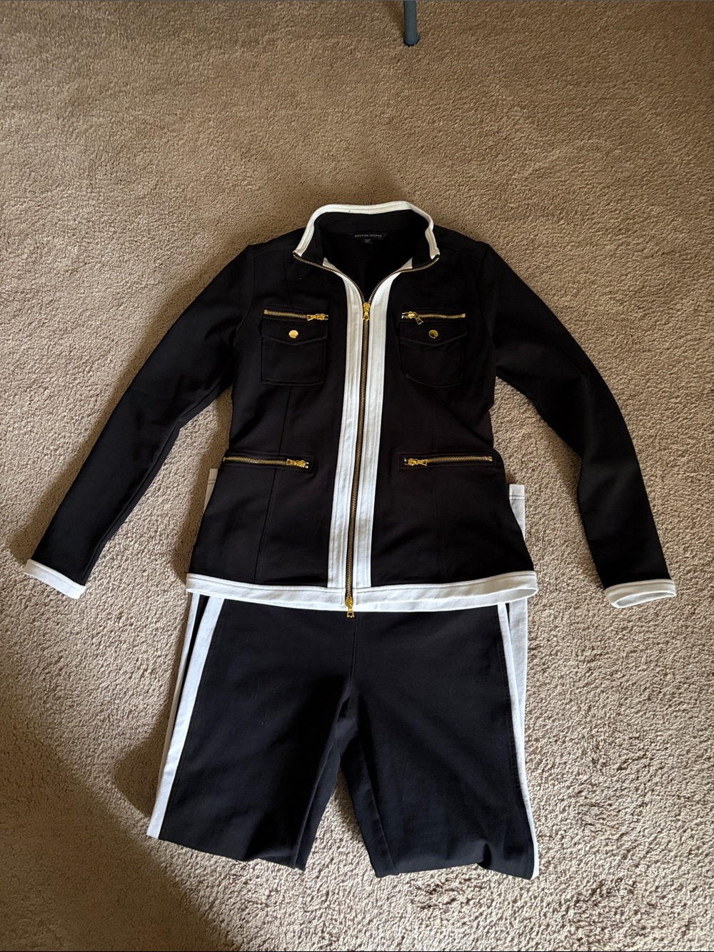 Boston Proper Womens Black set with White Trim and gold accents new size M - Picture 2 of 7